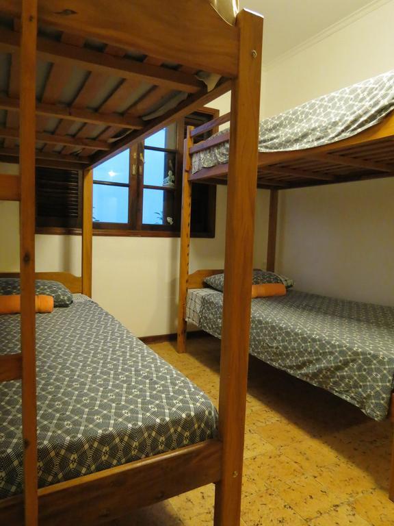 Bertioga Beach Hostel Phòng bức ảnh